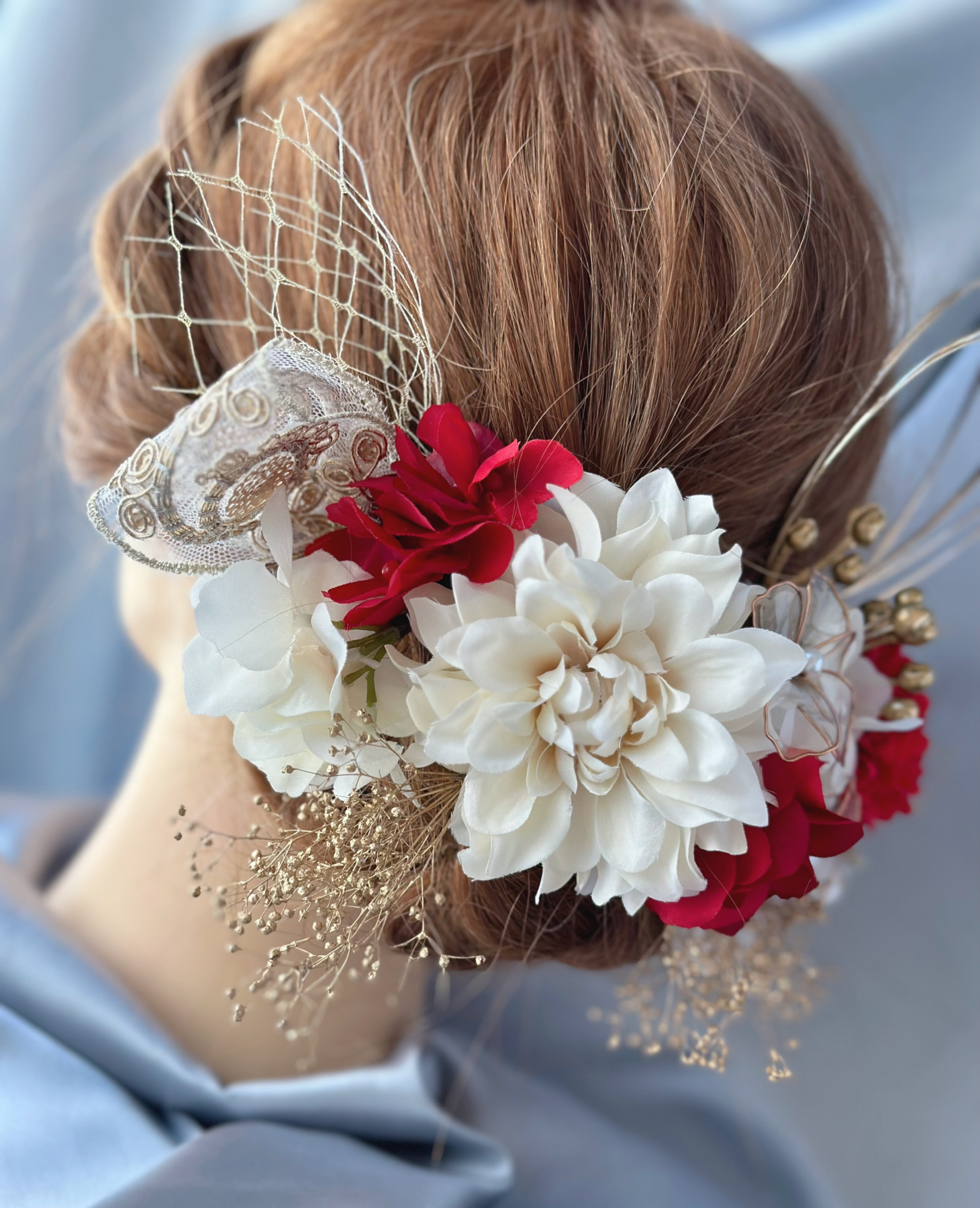 【❤️1番人気❤️】赤✖️刺繍リボンの髪飾り　成人式　成人式前撮り　結婚式　アメリカンフラワー