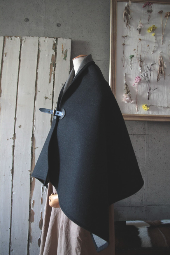 二重織りポンチョ ブラックxグレー BKレザー 牛ヌメ革 和装にも＾＾　 2枚目の画像