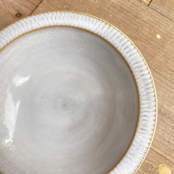 小石原焼 平鉢皿 白 飛び鉋 圭秀窯 陶器 食器 深皿 6枚目の画像