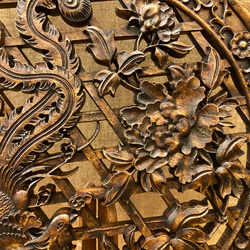 鳳凰牡丹40㎝　大型円型彫刻（アンティーク調） 壁掛け金具・台座付き 6枚目の画像