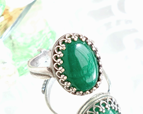 ete グリーンクオーツ 天然石 指輪 イエローゴールド #15 ゴールデングリーンクオーツ/gold) oval flower ring – ödül