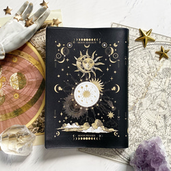 月と太陽、始まりの物語 