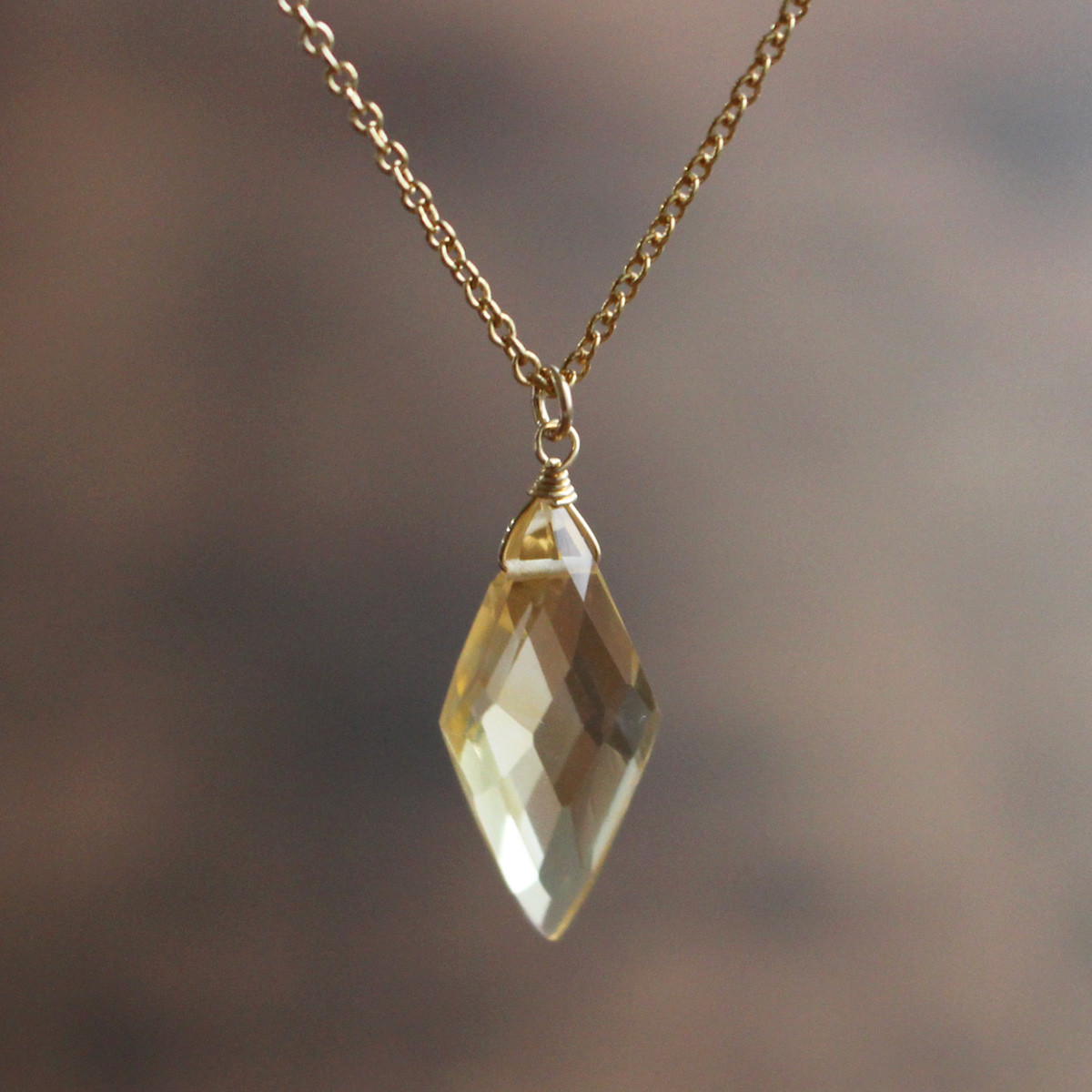 11月誕生石・シトリン＜ダイヤカット＞のネックレス（K14GF）