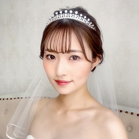 低めティアラ ティアラ　ウェディング　ブライダル　ビジュー　花嫁人気　結婚式カチューシャティアラ 　h250 2枚目の画像