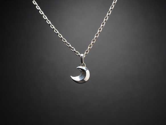 成長を願う、三日月のペンダント【crescent（pendant top） 2枚目の画像