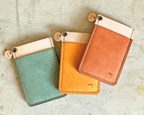 手縫い革パスケース】ICカード／定期入れ・スッキリ薄型＊イタリアン