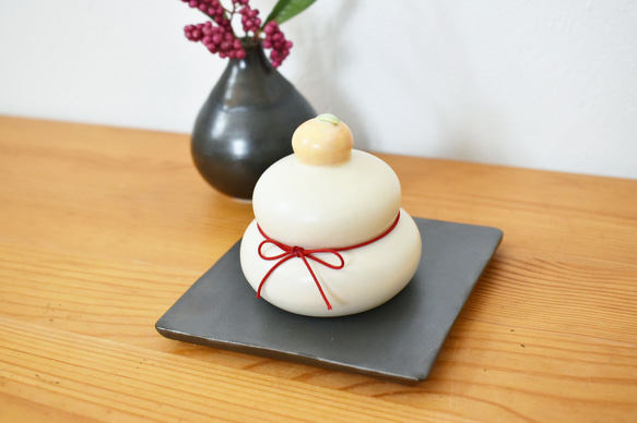 陶器の鏡餅(小) クリームマット 鏡餅 tousai-meru 通販 14965289