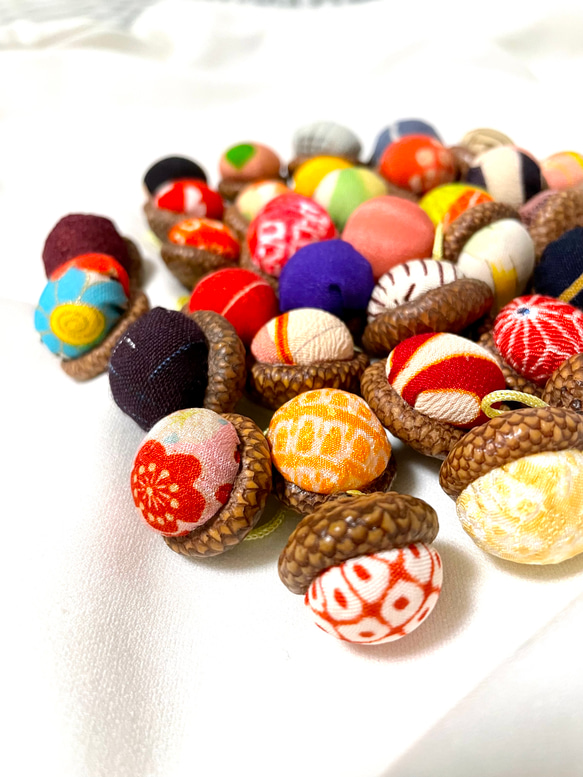 どんぐりチャーム　6個 ミルクティー 森のどんぐり＊和の彩りチャーム5個 チャーム totori 通販 14965444