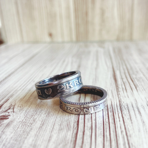 幸せのお守り デンマーク1クローネと2クローネコインのペアリング 指輪