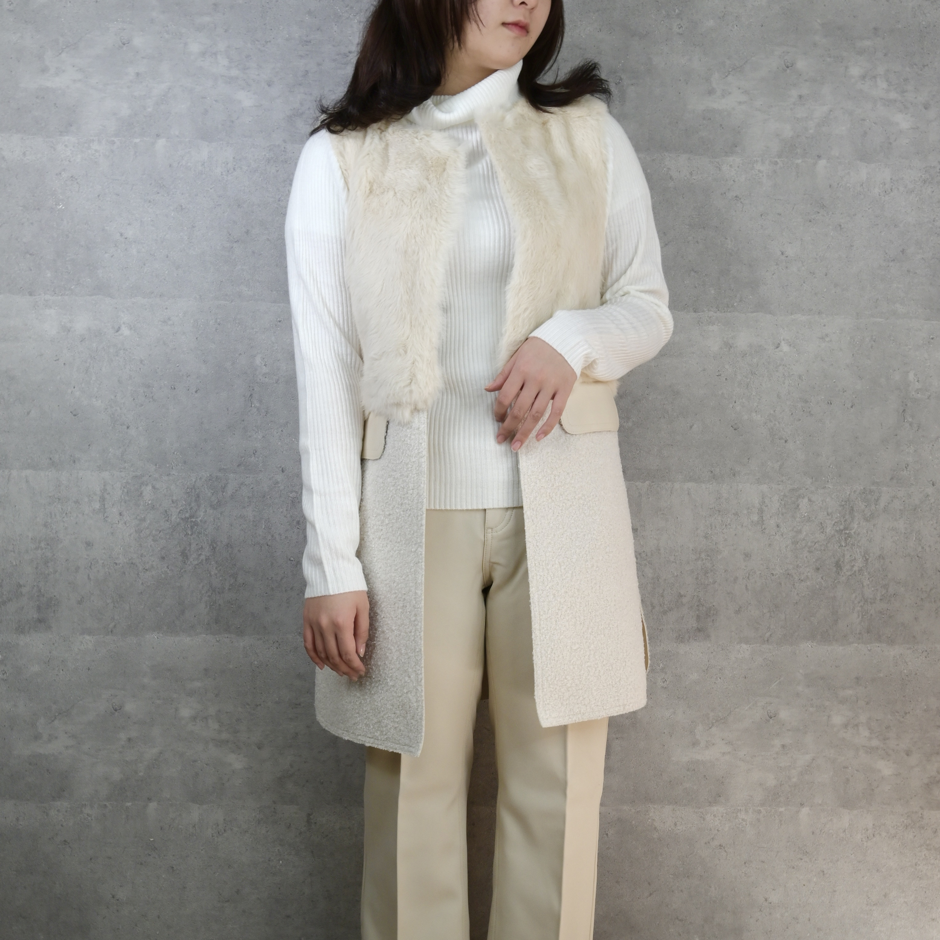【送料無料】カジュアルにもフォーマルにも ラビットファーのロングベスト オフホワイト