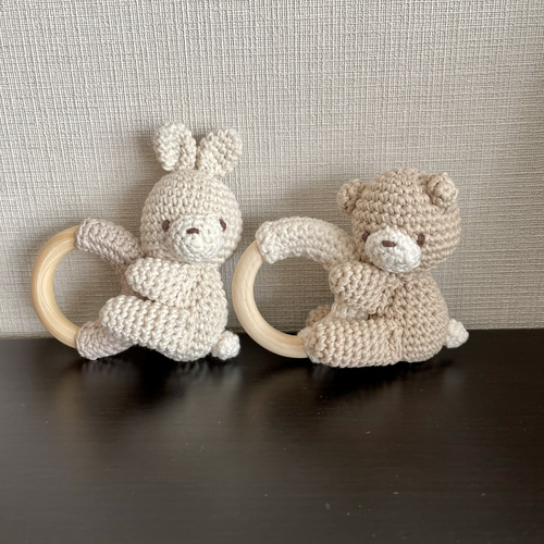 ベビーラトル ガラガラ 歯固め ハンドメイドラトル クマさん ウサギ