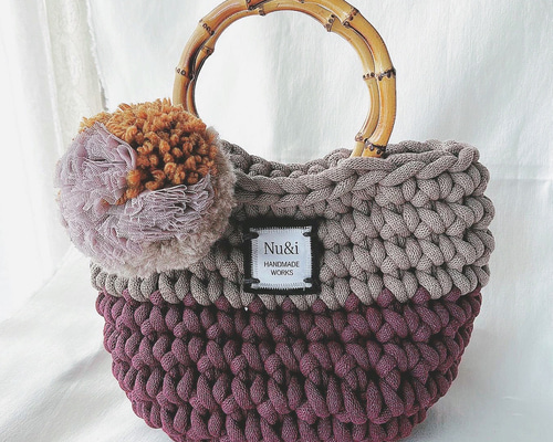 ネイビー ポンポン付き編みバッグ ネイビー ポンポン付き編みバッグ ネイビー ポンポン付き編みバッグ