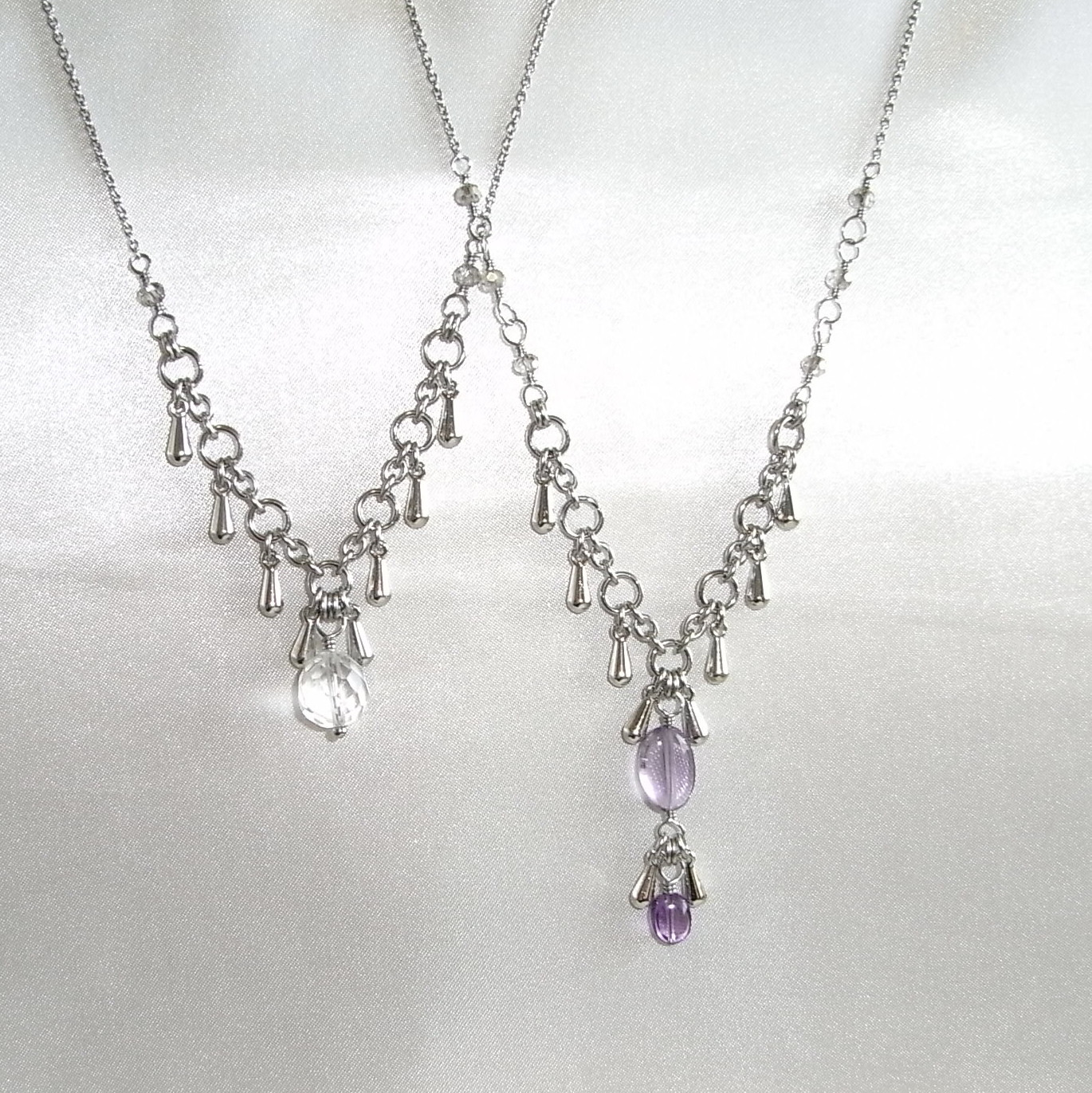 drops*水晶とアメシスト　天然石　サージカルステンレスネックレス