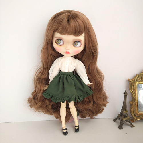 ドール用　衣装(カーキグリーン)　アウトフィット　1/4サイズ　ハンドメイド 794※単品※緑のフリルスカート※ブライスアウトフィット※1/6ドール