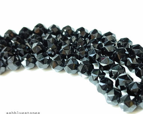 高品質スピネルスターカット6ミリ内径15.5cm 6個ブラックスピネルスターカット6mm 天然石 ashblue 通販 14966824