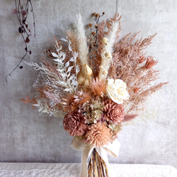 再販7』癒しのくすみピンクとホワイトのボリュームスワッグ