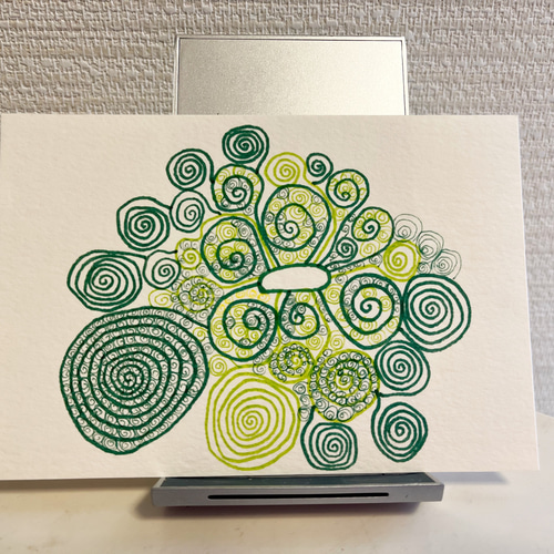 ぐるぐる巻きアート（水性サインペン画) イラスト 村上佳奈子