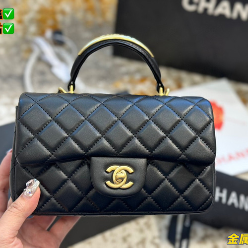 CHANEL  リュックバッグ C-1