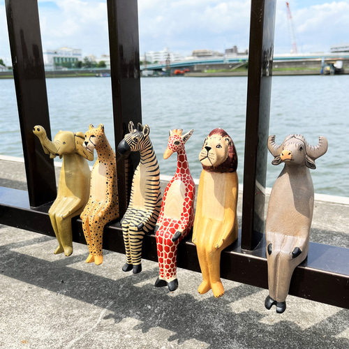 アフリカン　ライオン　木彫り 壁掛け　【価格交渉承ります】 アフリカン ライオン 木彫り 壁掛け 【価格交渉承ります】 アイアン