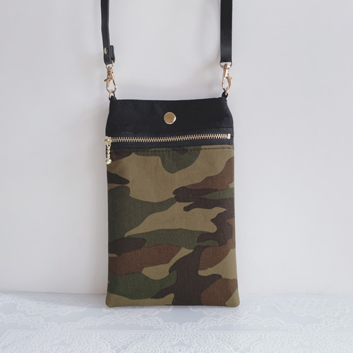 ダブルタップス20aw　迷彩ショルダーポーチ　美品。 ダブルタップス20aw 迷彩ショルダーポーチ 美品。 - メルカリ