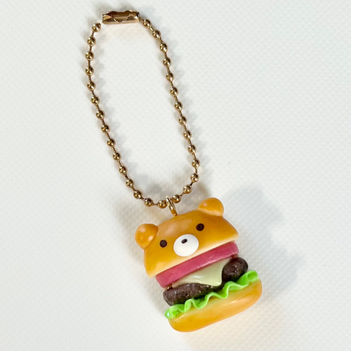 くまハンバーガー キーホルダー totomin 通販 14968760｜Creema(クリーマ)