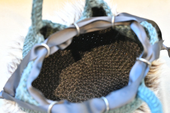 リボン巾着のファーバッグ（バイカラー・受注制作） 4枚目の画像