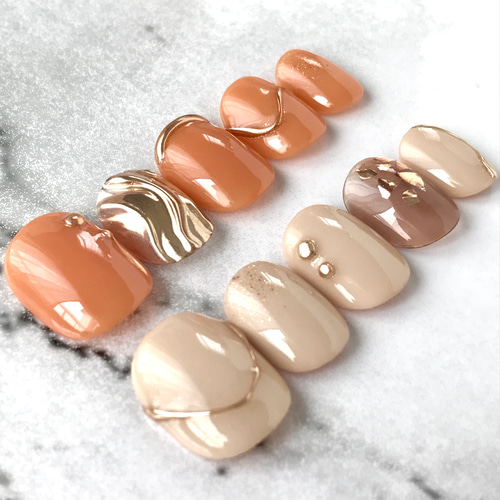 オレンジとベージュのニュアンスネイル クリアブラウン ミラーネイル  