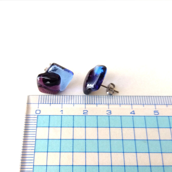 □□青紫ガラスピアス 日本製ハンドメイドガラスステンレスピアスダブルスクエアブルーパープル金属アレルギー対応glass3 11枚目の画像