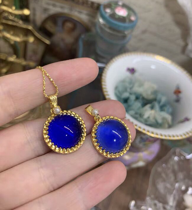 コーンフラワー 人工サファイア ウエスタンアンティーク レトロ アート キラキラ 青 ガラスストーンネックレス ブルー