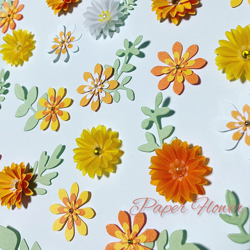 透かしのお花　花　クラフトパンチ Amazon.co.jp: クラフトパンチ 花オレンジ : 文房具・オフィス用品