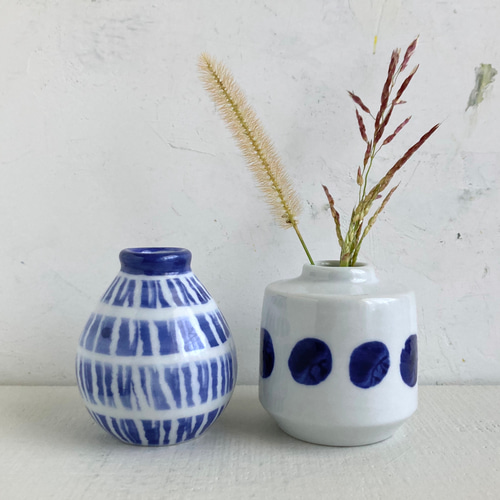 一輪挿し 花器 青 花瓶 磁器 絵付け 一輪挿し・花瓶・花器 mio_cera