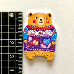 ウッドボタン セーターを着たクマさん 3枚目の画像