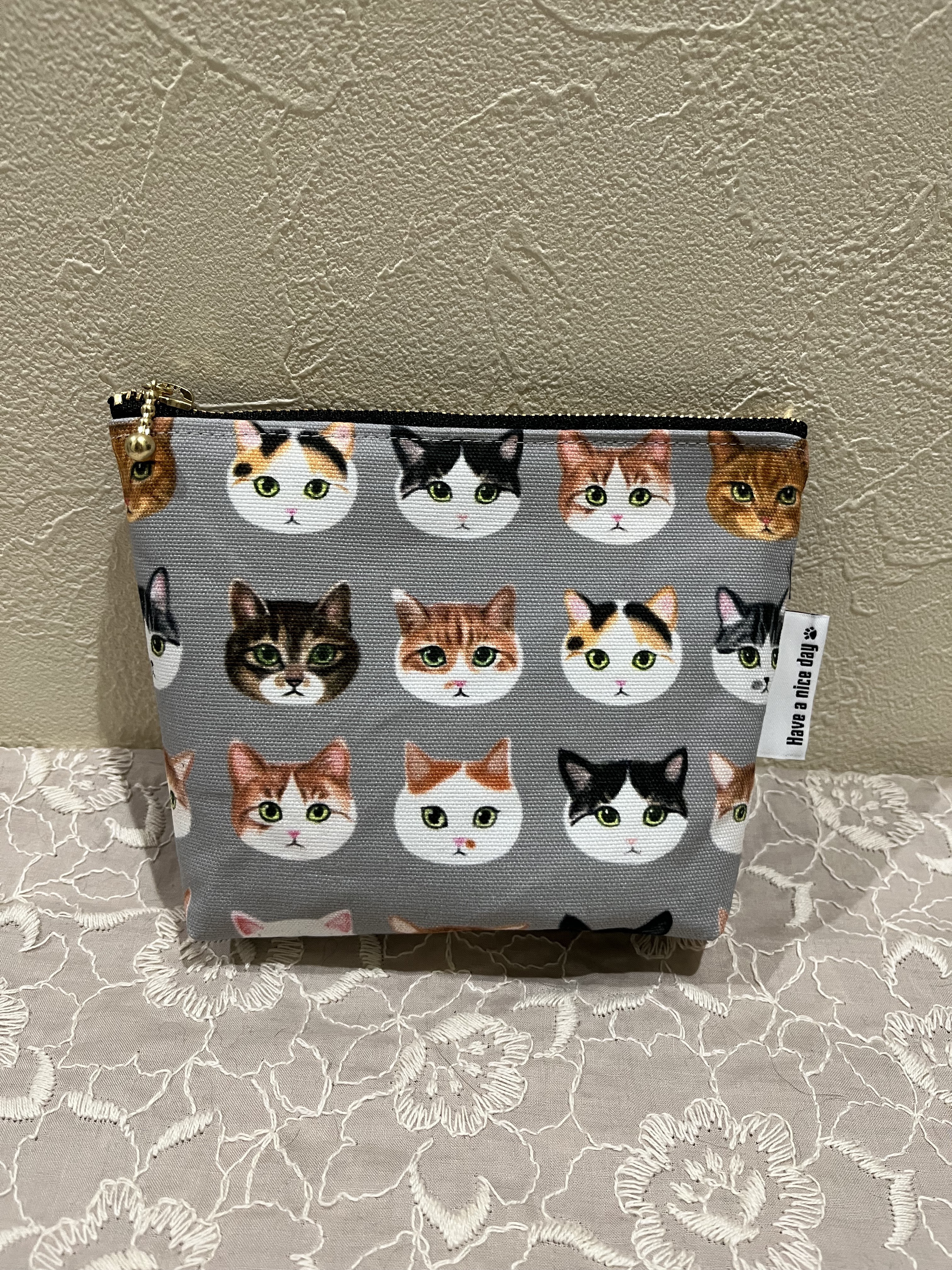 クレーン猫柄　16cmファスナーポーチ　人気　ハンドメイド 感謝価格　SALE