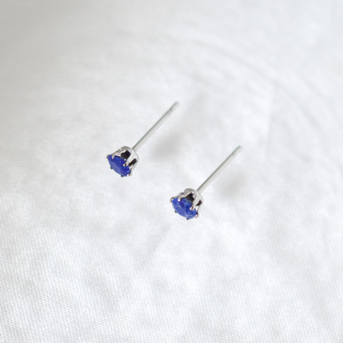 専用【C】水晶とラピスラズリ マザーオブパールの一粒ピアス BOULES」CILIEGINEピアス VIOLETTA：彫入りゴールド