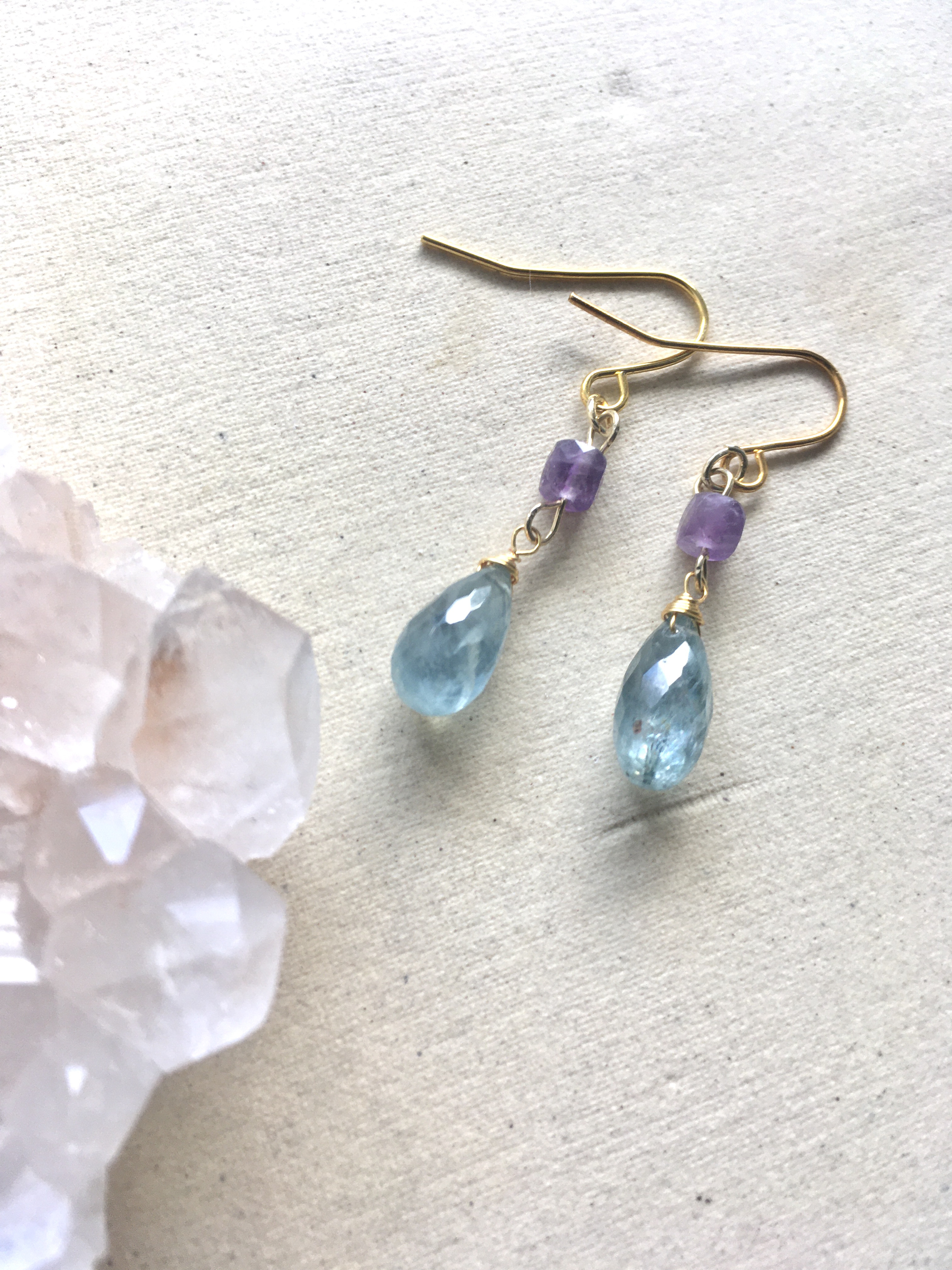 ウォーターブルーカイヤナイトと アメジスト のピアス★イヤリング　天然石