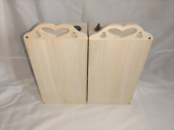 ミシン糸+ボビン ６０個収納　便利な糸立て木製裁縫箱　ソーイングボックス　折り畳み収納ケース　♡型ピンクッション付 7枚目の画像