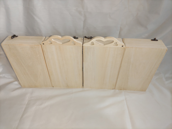 ミシン糸+ボビン ６０個収納　便利な糸立て木製裁縫箱　ソーイングボックス　折り畳み収納ケース　♡型ピンクッション付 5枚目の画像