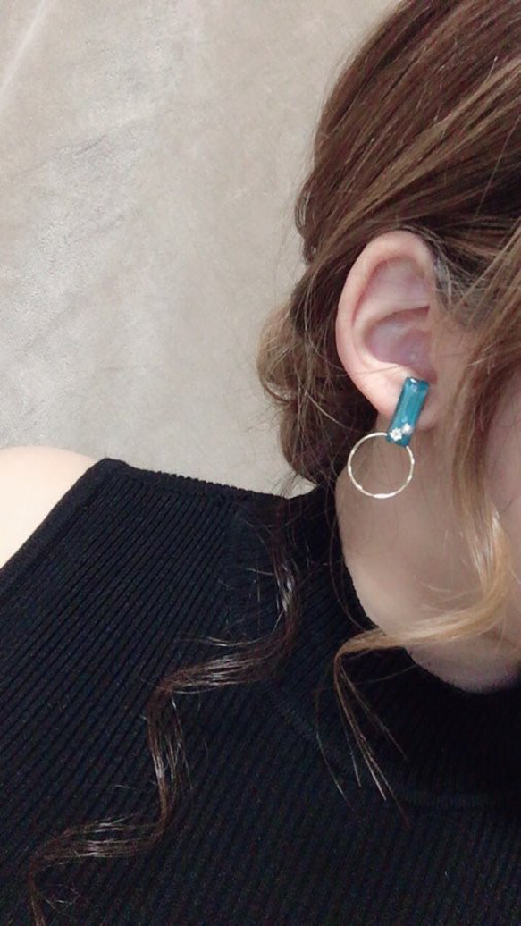 Bijou stick mini hoop pierce/earring(Green) 2枚目の画像