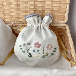 色とりどりのお花刺繍巾着袋 巾着袋 めぐみ 通販 14973686