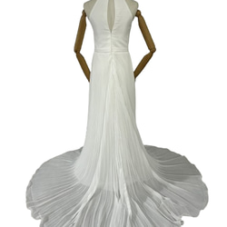 シフォンウエディングドレス　フリーツドレス　スレンダータイプ　シンプル　ケープ 7枚目の画像