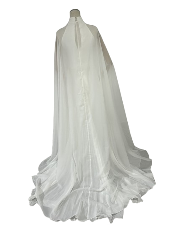 シフォンウエディングドレス　フリーツドレス　スレンダータイプ　シンプル　ケープ 4枚目の画像