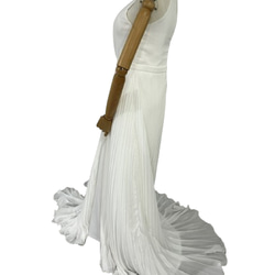シフォンウエディングドレス　フリーツドレス　スレンダータイプ　シンプル　ケープ 6枚目の画像