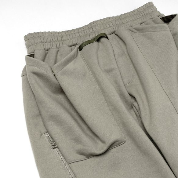 TMCAZ Secant Heavy Weight Sweatpant[Laurel Oak]切線重磅運動褲 第14張的照片
