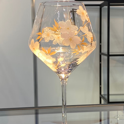 Creema限定母の日ギフト【桜】葉ゴールドさくらイタリア製ワイングラス|結婚祝い・還暦祝い・退職祝い・誕生日プレゼント 4枚目の画像