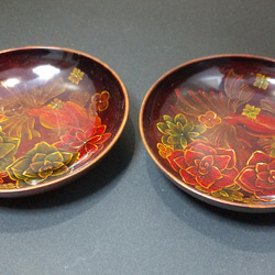 水に遊ぶ紫陽花と金魚のお皿(黄金魚) 3枚目の画像