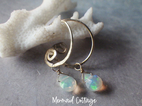 [寶石品質] [14kgf] Swirl and Opal Precious Opal Swirl Earrings ☆ Tsu 第2張的照片