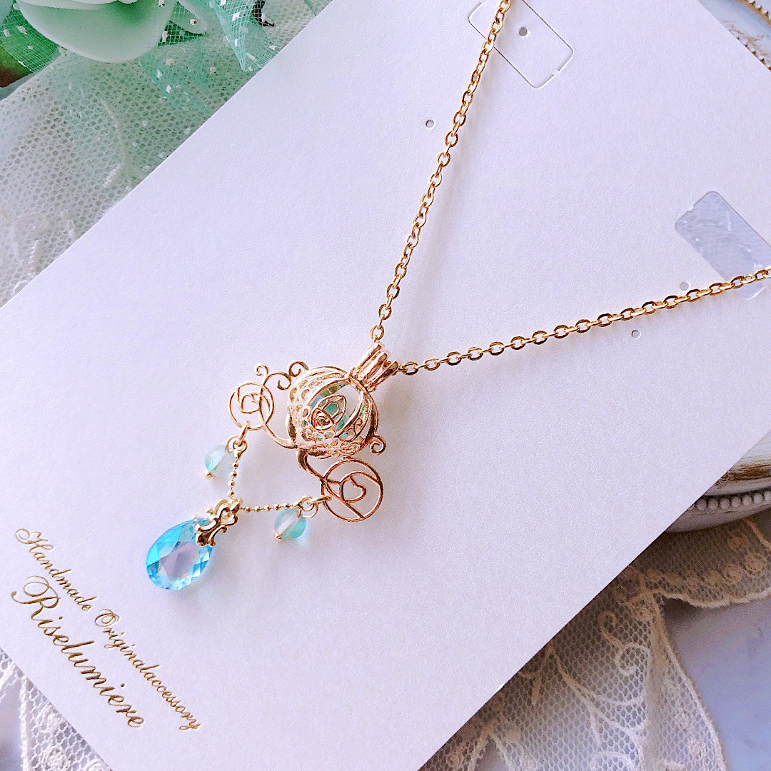 シンデレラブレーション　ネックレス フラワー 花 四つ葉 クローバー ネックレス ゴールドフィルド