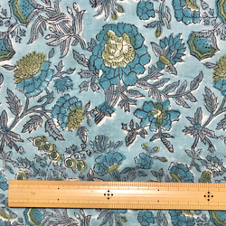 【50cm單位】暗藍色卡其色花朵印度手工塊印花布料紡織品 第6張的照片