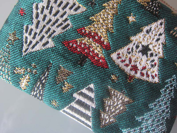 再再販クリスマス2025　フランス生地　もみの木のポーチ　Sサイズ　コスメ入れ　デバイス入れ　クリスマスツリー 3枚目の画像