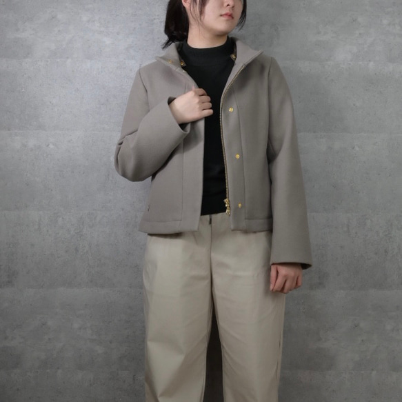 【送料無料】 2WAY 簡単着こなし 切り替えダウンコート ブラウン 上部分